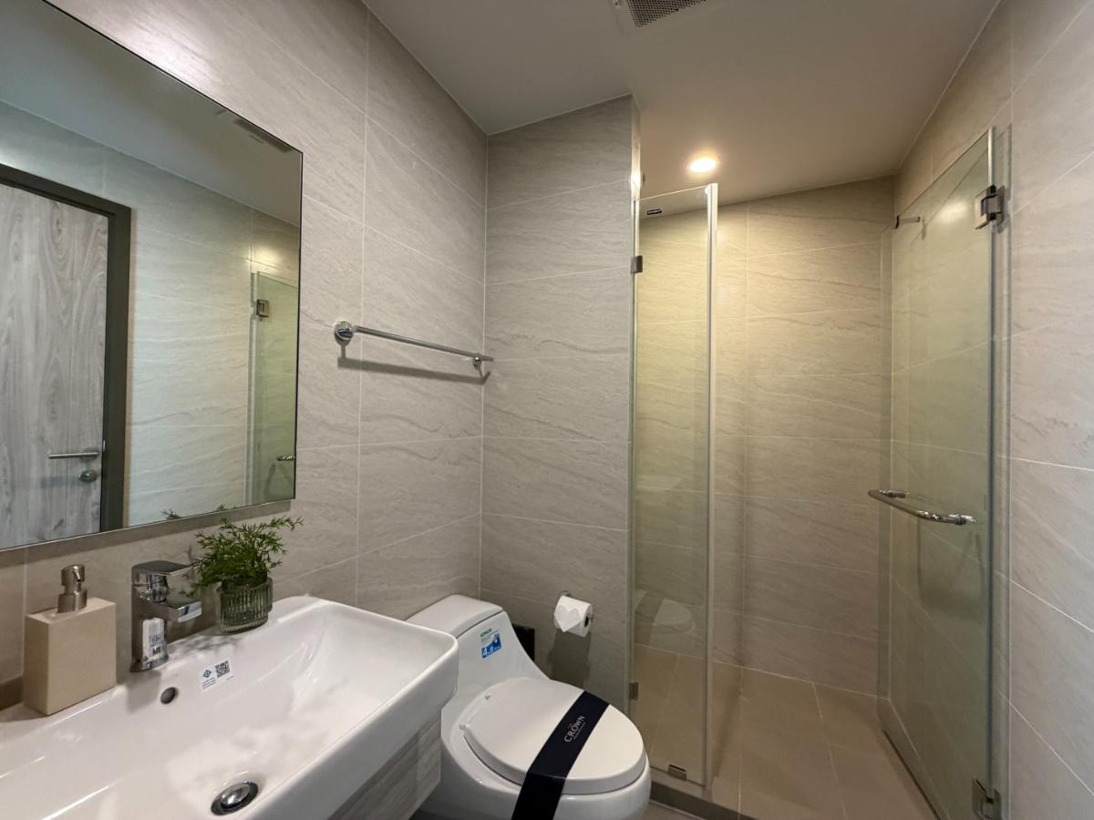 picture The Crown Residences Rama 4, Conveniently Connected to Every Lifestyle - 3/8