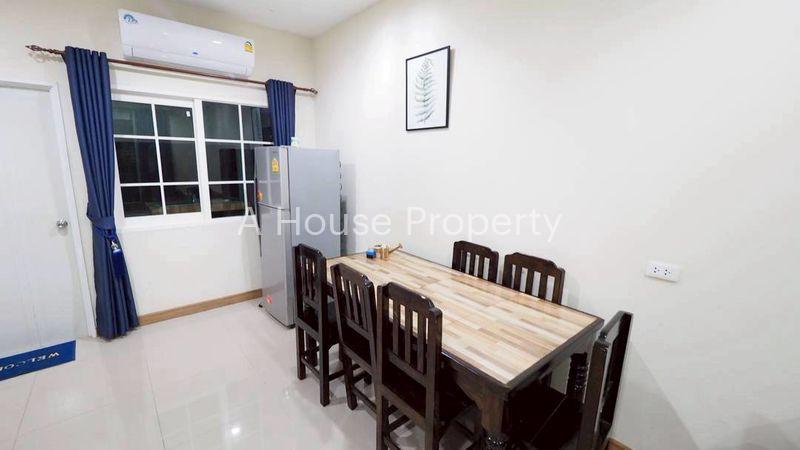 picture Two-story townhome for sale in Golden Town Sriracha-Assumption, Chonburi. - 5/12