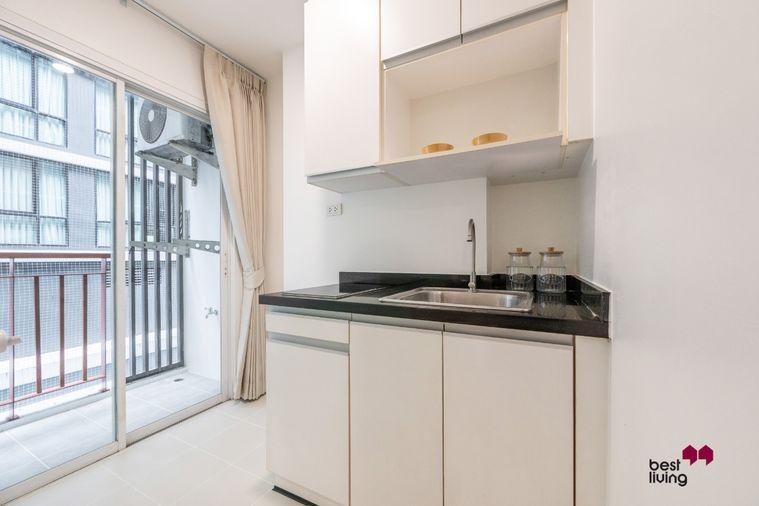 picture Max Condominium Pool View Condo Near MRT Ready to Move In - 4/4