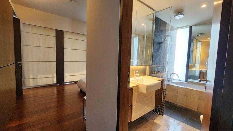 picture Luxury room 🔥For Rent Hansar Rajdamri Nice room Great price Fully Finished DS3044 | Line @Dstay - 8/10