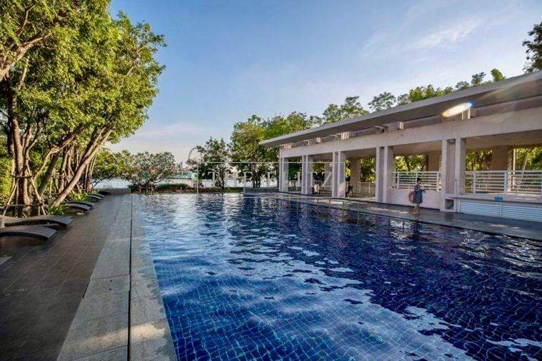 รูป ✨CHEAPEST PET-FRIENDLY RIVERSIDE! Luxury Living for You & Your Furry Friend @ Watermark Chaophraya✨ - รูปที่ 10/11