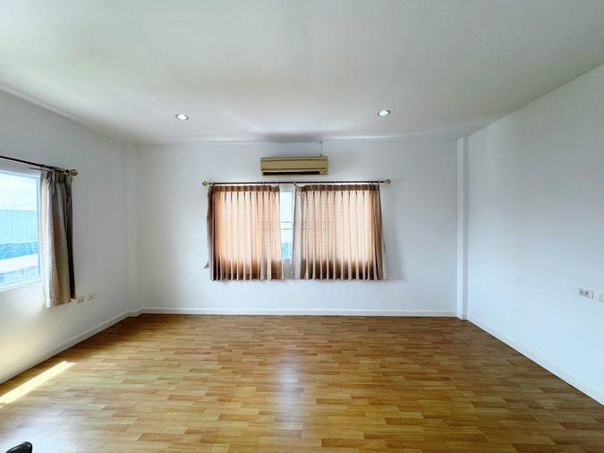 รูป ขายโฮมออฟฟิศ 3 ชั้น #ห้องริม #หมู่บ้านปริญลักษณ์ วงแหวน-สาทร สุดยอดทำเลบน ถ.กาญจนาภิเษก ใกล้ #เดอะมอลล์บางแค #MRT หลักสอง หลังใหญ่ ถนนกว้าง - รูปที่ 7/41
