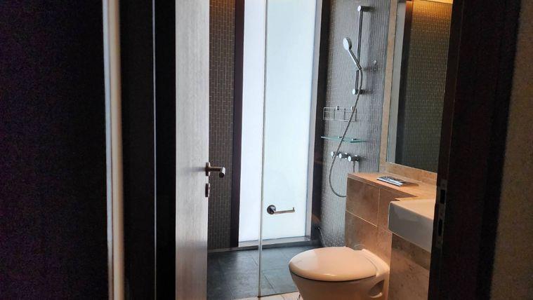 picture Luxury room 🔥For Rent Hansar Rajdamri Nice room Great price Fully Finished DS3044 | Line @Dstay - 9/10