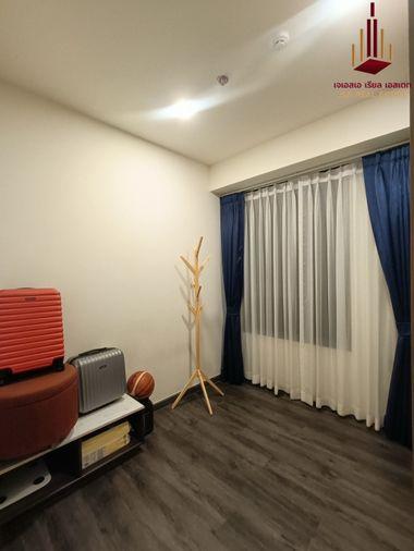 picture ✨ For Rent: Centric Ratchayothin Condo ✨  💰 Only 35,000 THB/month - 5/7