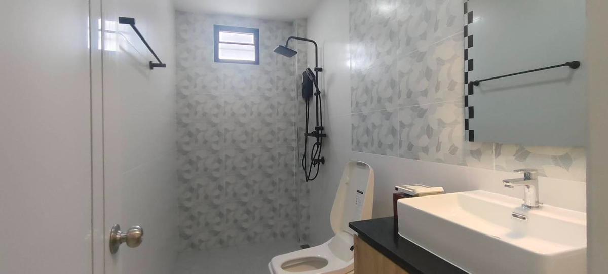 รูป 🔥ขาย บ้านเดี่ยวชั้นเดียว หมู่บ้านณิชาดา  Nichada Village พรประภานิมิตร 18 หลังใหญ่ บิ้วอินครบทั้งหลัง พร้อมเข้าอยู่ - รูปที่ 12/25