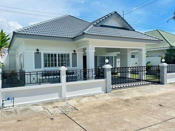 รูป บ้านเดี่ยวรีโนเวทใหม่ พร้อมเข้าอยู่ หนองปลาไหล บางละมุง ชลบุรี - รูปที่ 1/20