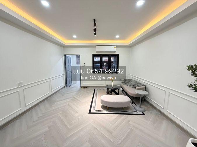 รูป saturnplace160526 ทาวน์โฮม2ชั้น รีโนเวทใหม่พร้อมเข้าอยู่ ทำเลดีมาก เซ็นทรัลอีสวิลล์ 10นาที พิเศษแถมแอร์ 3เครื่อง‼️ 📍หมู่บ้านเลิศอุบล โชคชัย4 - รูปที่ 7/11