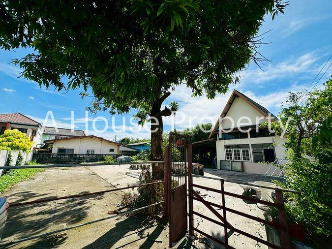 picture Beautiful land for sale with existing structures, Soi Khao Taeng On – Huai Yai Phrom 22. - 3/20