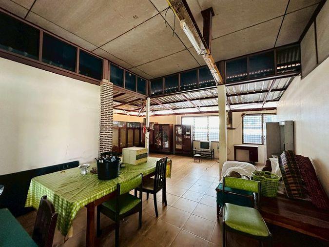 picture Beautiful land for sale with existing structures, Soi Khao Taeng On – Huai Yai Phrom 22. - 13/20