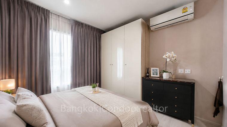 picture 🌸✨ Special Deal For Rent 📍 Life Asoke (Line: @rent2022) | Near BTS Asoke    ✨ Luxury condominium | Ready to move in! ✨   📌 Ref Code: A08388 - 4/12