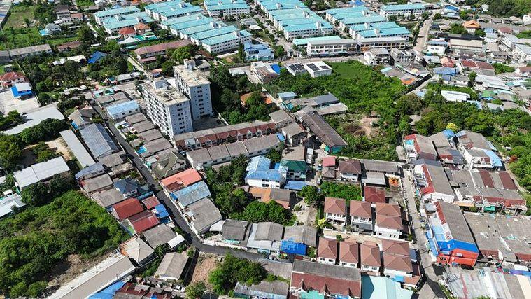 picture Beautiful land for sale with existing structures, Soi Khao Taeng On – Huai Yai Phrom 22. - 20/20