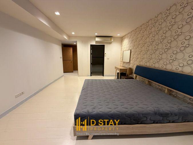 รูป ขาย Royal Castle Sukhumvit ห้องสวยมาก ราคาดี ตกแต่งเฟอร์ครบ น่าอยู่ DS2883 | Line @Dstay - รูปที่ 5/20