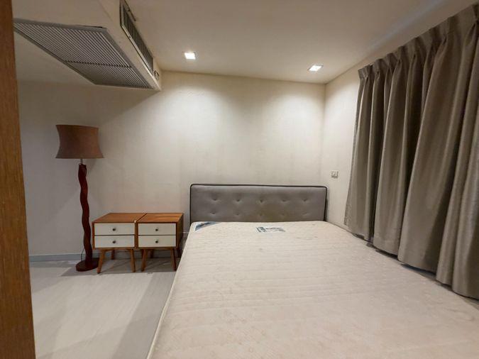 รูป ให้เช่า Royal Castle Sukhumvit 39 ห้องสวย ราคาดีมาก ตกแต่งเฟอร์ครบ DS2883 | Line @Dstay - รูปที่ 11/20
