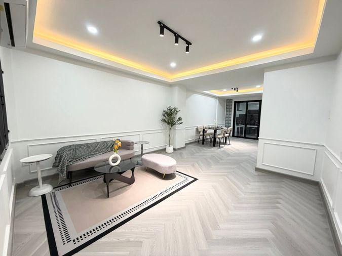 รูป saturnplace160526  ทาวน์โฮม2ชั้น รีโนเวทใหม่พร้อมเข้าอยู่ ทำเลดีมาก เซ็นทรัลอีสวิลล์ 10นาที พิเศษแถมแอร์ 3เครื่อง‼️    📍หมู่บ้านเลิศอุบล โชคชัย4 - รูปที่ 2/11