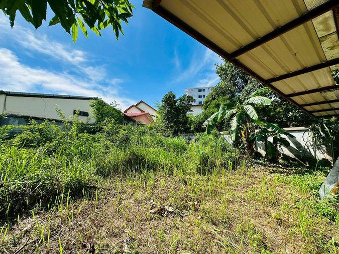 picture Beautiful land for sale with existing structures, Soi Khao Taeng On – Huai Yai Phrom 22. - 8/20