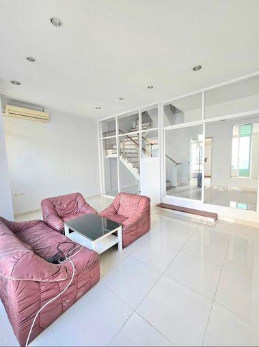 รูป ให้เช่าบ้านกลางเมืองบริติชทาวน์ ศรีด่าน24 (Baan Klang Muang British Town Sri Dan 24)  - รูปที่ 8/16