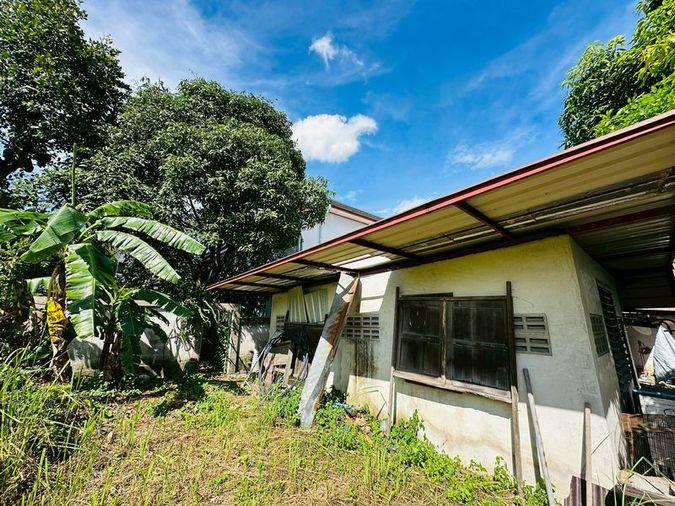 picture Beautiful land for sale with existing structures, Soi Khao Taeng On – Huai Yai Phrom 22. - 10/20