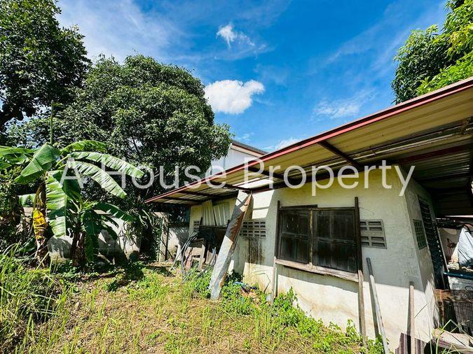 picture Beautiful land for sale with existing structures, Soi Khao Taeng On – Huai Yai Phrom 22. - 10/20
