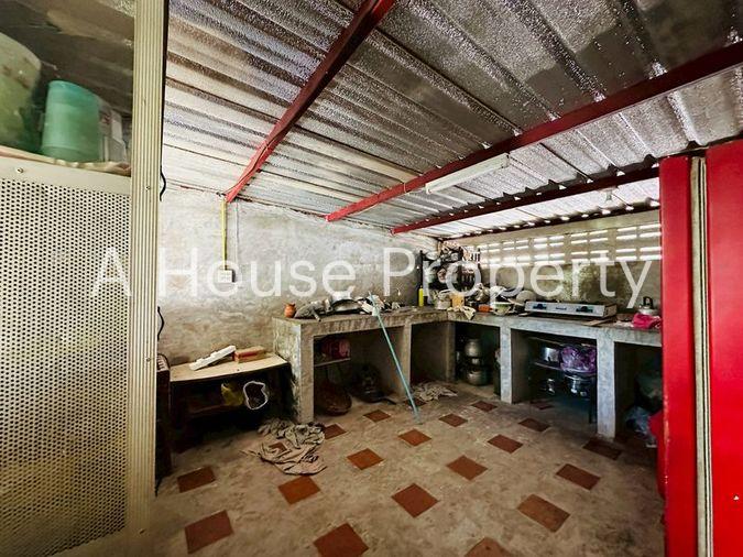 picture Beautiful land for sale with existing structures, Soi Khao Taeng On – Huai Yai Phrom 22. - 14/20