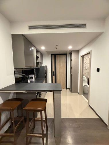 รูป 😊❤️ เช่าคอนโดOka haus Sukhumvit36 ห้องสวย เดินทางสะดวกใกล้ 🚄BTS ทองหล่อ - รูปที่ 2/12