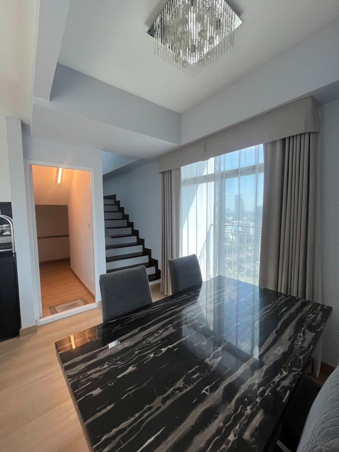 รูป Duplex 2 ชั้น 2 ห้องนอน 2 ห้องน้ำ  Bangkok Horizon Sathorn - Narathiwas (แบงค์คอก ฮอไรซอน สาทร - นราธิวาส) มีอ่างอาบน้ำ - รูปที่ 8/13