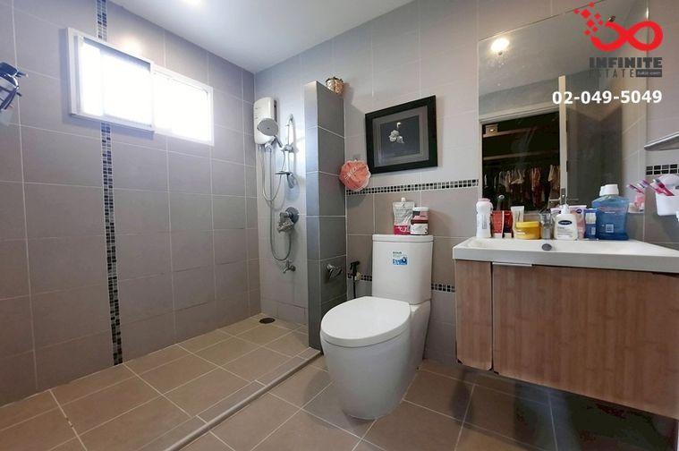 รูป ขายบ้านเดี่ยว 2 ชั้น หมู่บ้าน เดอะ แพลนท์ ถนนฉลองกรุง หนองจอก  - รูปที่ 11/14