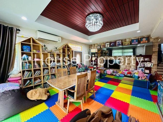 picture Luxury detached house for sale at The Boulevard Sriracha. Beautiful house,move in Ready - 7/20