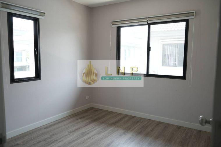 รูป 🏠 ขายบ้าน : Pave Pracha Uthit 90 (เพฟ ประชาอุทิศ 90) รหัสทรัพย์ | 📌LNP-H1025 - รูปที่ 23/33