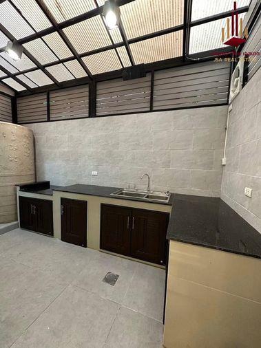 picture ✨ For Rent: BAAN KLANG MUANG SATHORN - TAKSIN 2 ✨  💰 Only 32,000 THB/month - 7/14