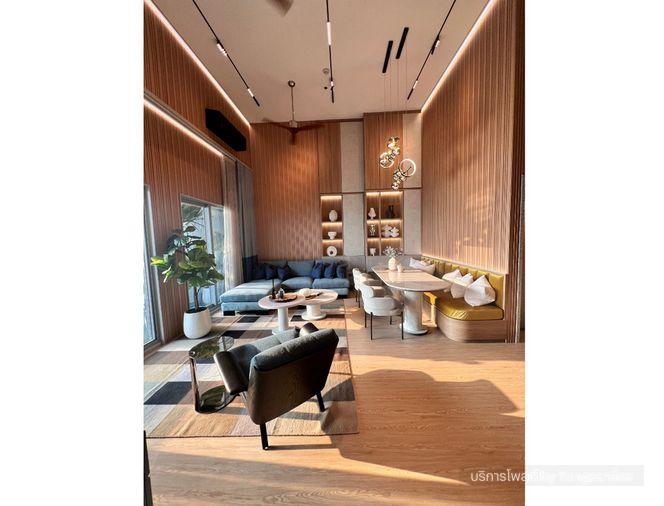 รูป Call : 081-821-4826 ขายพร้อมผู้เช่า Condo The Symphony Bangpra Sriracha 120 ตร.ม 2 ห้องนอน 2 ห้องน้ำ ชั้น38 วิวทะเล ตกแต่งครบ - รูปที่ 2/13