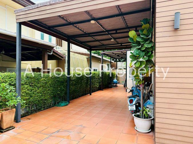 picture Luxury detached house for sale at The Boulevard Sriracha. Beautiful house,move in Ready - 16/20
