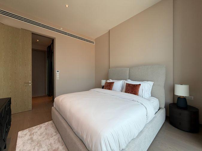 รูป SCOPE LANGSUAN 1Bedroom 84 Sq.m.Freehold residence Included furniture - รูปที่ 6/10