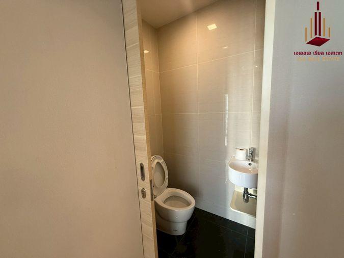 picture ✨ For Sale: Park Origin Phrom Phong Condo ✨  💰 Only 6,600,000 THB - 8/10