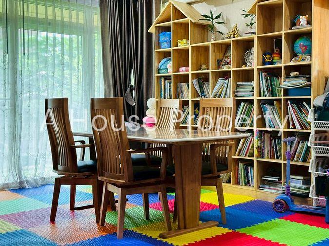 picture Luxury detached house for sale at The Boulevard Sriracha. Beautiful house,move in Ready - 6/20