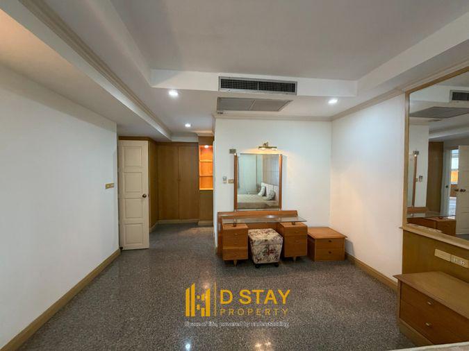 รูป ขาย Royal Castle Sukhumvit 39 ห้องสวย พื้นที่เยอะ ราคาดีมาก ตกแต่งครบพร้อมเข้าอยู่ DS3087 | Line @Dstay - รูปที่ 12/20