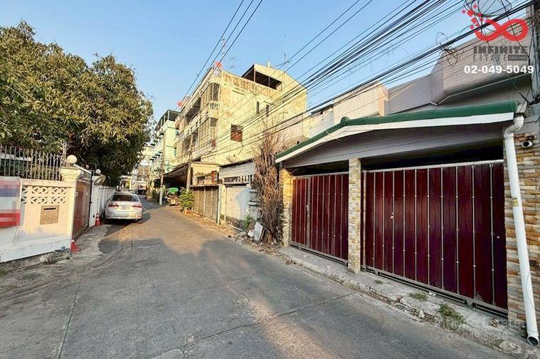 รูป ขายทาวน์เฮาส์ 2ชั้น ซอยบางบอน 1/11 รีโนเวทใหม่ 27 ตร.วา - รูปที่ 1/11