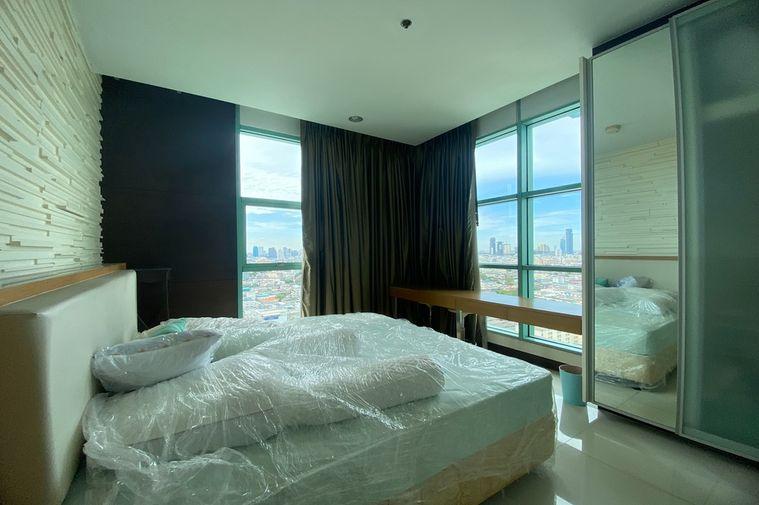 รูป ขายด่วน !!  Chatrium Riverside Condominium, 2 นอน, 2 น้ำ, ชั้นสูง 19++, ห้องนั่งเล่นกว้าง, ระเบียงกว้าง !! Code C20260500023 แต่งครบ, ราคาพิเศษ!!📣📣 - รูปที่ 7/9