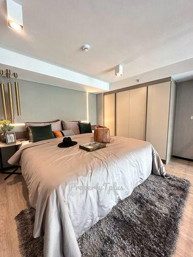 picture  Ideo rama9 asoke, hybrid room, 2 floors, special clear ceiling. - 5/7