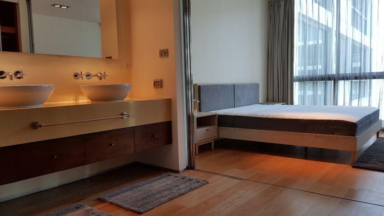 รูป วิวสระว่ายน้ำ ระเบียงใหญ่  Pet friendly  ขนาด 210 ตร.ม. ที่ Ficus Lane  - รูปที่ 6/9
