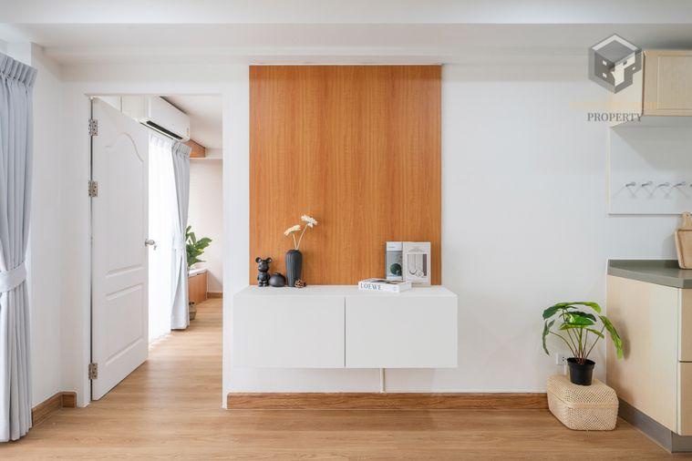 picture The Waterford Royal Suites | π Near BTS Phrom Phong - 7/30