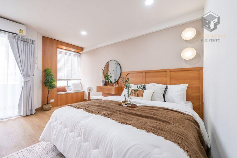 picture The Waterford Royal Suites | π Near BTS Phrom Phong - 28/30