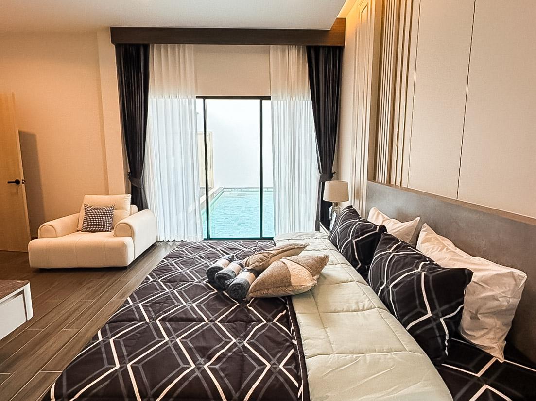 picture Single Story Luxury House for Sale in North Pattaya - 9/17
