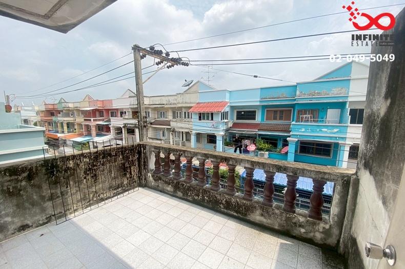 รูป ขายทาวน์เฮาส์ 3 ชั้น รามอินทรา 34 (ซ.อยู่เย็น) หมู่บ้านสหโชค ใกล้รถไฟฟ้า - ทางด่วน - รูปที่ 12/15
