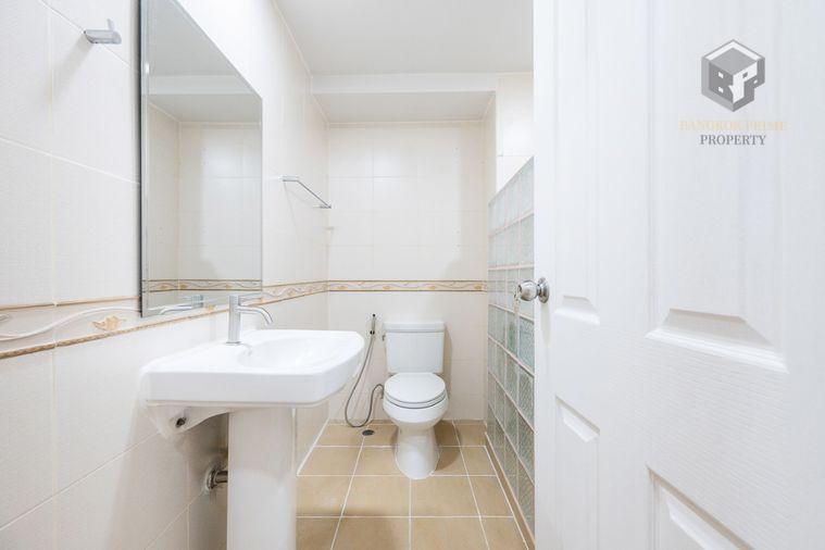 picture The Waterford Royal Suites | π Near BTS Phrom Phong - 30/30