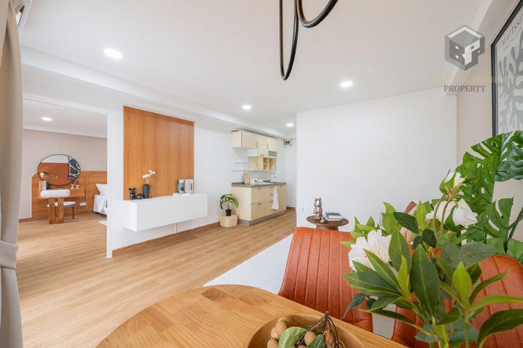 picture The Waterford Royal Suites | π Near BTS Phrom Phong - 8/30