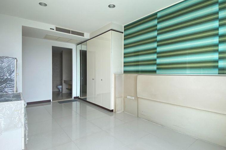 รูป ขายด่วน !!  Chatrium Riverside Condominium, 2 นอน, 2 น้ำ, ชั้นสูง 19++, ห้องนั่งเล่นกว้าง, ระเบียงกว้าง !! Code C20260500023 แต่งครบ, ราคาพิเศษ!!📣📣 - รูปที่ 6/9