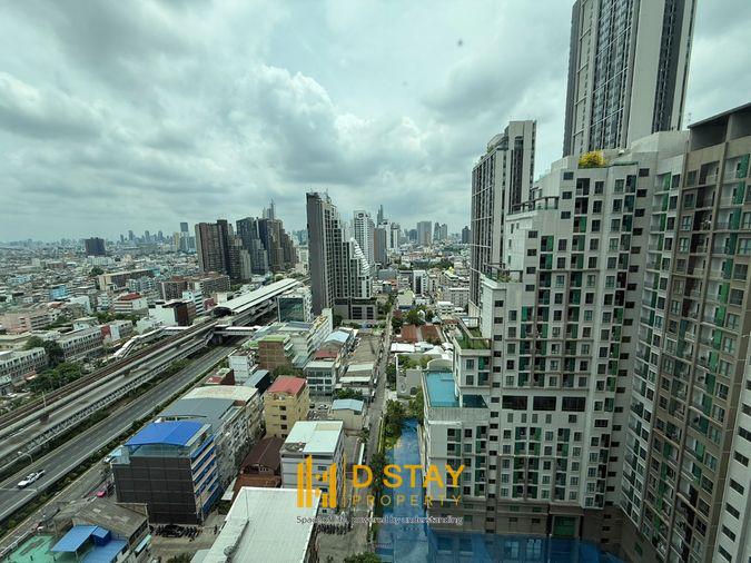 รูป ขาย Teal Sathorn-Taksin ห้องสวย ราคาดีสุดๆ ตกแต่งพร้อมเข้าอยู่ ชั้นสูง วิวเมือง 🔥 DS3127 | Line @dstay - รูปที่ 18/19
