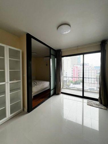 รูป คอนโดให้เช่า : The Clover Thonglor (เดอะ โคลเวอร์ ทองหล่อ) (( BTS Thonglor )) MK-02  line @livingbkk - รูปที่ 3/21