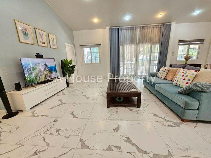 รูป บ้านเดี่ยวสไตล์ English Cottage พร้อมสวนสวย อ่างศิลา - รูปที่ 2/12