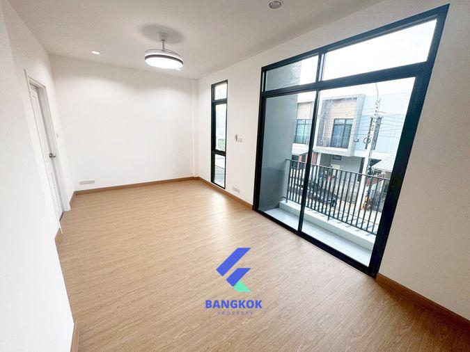 picture 🏡 Newly Renovated 2-Storey Townhouse – Ready to Move In 📍 Don Mueang – Therd Ratchan Area - 9/11